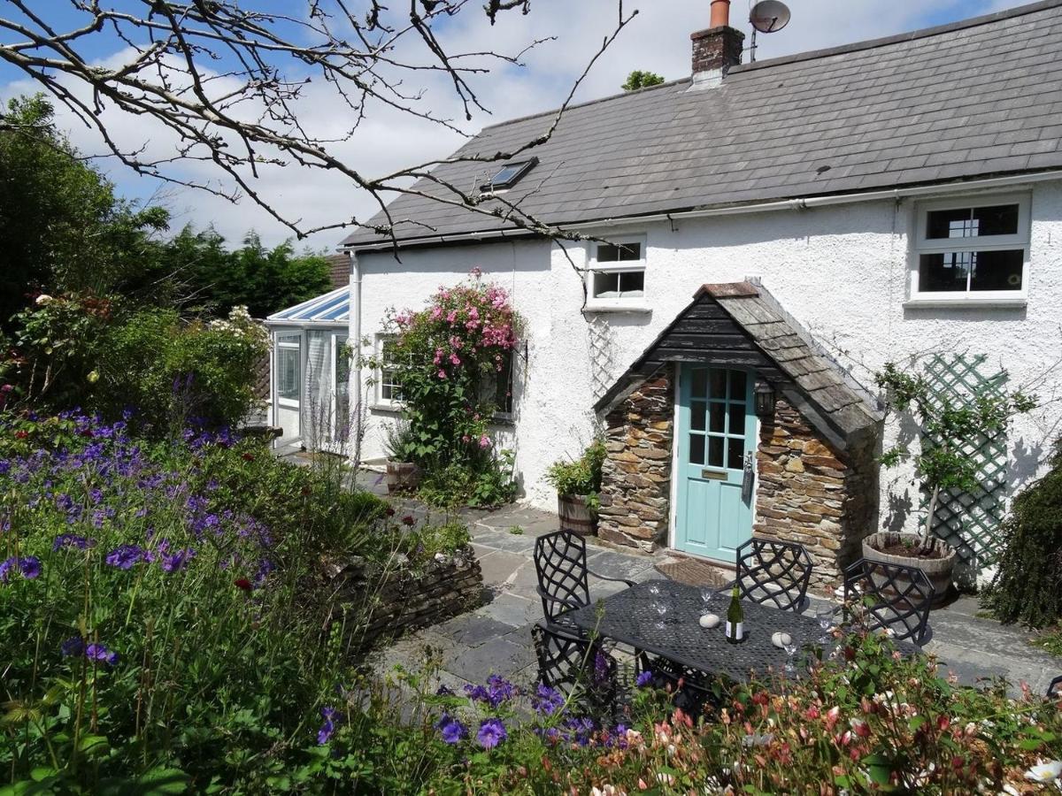 Mays Cottage Saint Issey Exterior foto